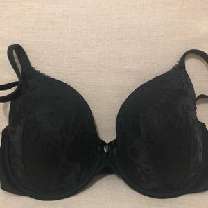Victoria’s Secret Bra 34DD